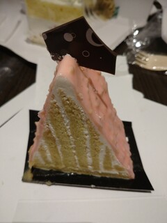 御菓子処 花岡 - (о´∀`о)なんて 惹かれる ビジュアル 可愛いピンクにしましまに三角