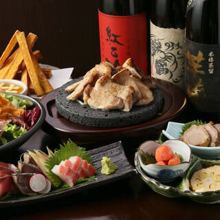 Courses with all-you-can-drink are available from 4,500 yen.