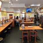 Oosaka Oushou - 大阪王将 西葛西南口店 店内 密を避けて早めの時間のランチ訪問