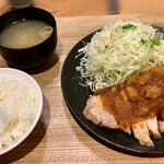 肉のやま金 - 和風おろしトンテキ(大盛・200g) 980円