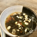 Darumaya - 半ドライカレー炒飯600円、スープ