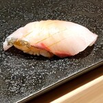 鮨結う翼 - 高知産の天然しまあじ