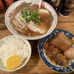 めん長州 - ラーメン定食（おでん）780円