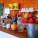 カフェ ハングリー キャタピラー - 