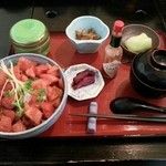 宴蔵 - 飛騨なっとく豚トマト丼セット