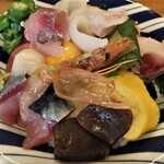 Kaisen Shokudou Ajikoubou - 海鮮丼
