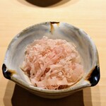 Sushi Karashima - 切立のシャリと削りたての鰹節でたまごかけご飯