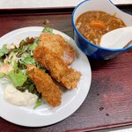 ゆたか食堂 - カキフライ２、ヒレカツ1とカレーのルー