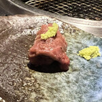 蕃 YORONIKU - シャトーブリアン　二口目はわさびと