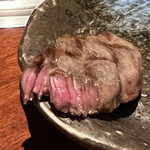 蕃 YORONIKU - 上ハラミ　断面図