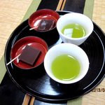 新松月 - 毎回振る舞って頂くお茶！(2013,04/28)