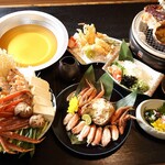 麺酒屋からから - タラバガニ・毛ガニ・ズワイガニの贅沢コース