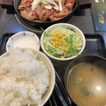 肉屋の正直な食堂 - 