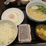 なか卯 - 目玉焼き朝食＆はいからうどん