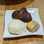 Gureisu Gaden - 米粉パン、チョコクロワッサン、チョコパン