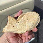 仲屋たいやき店 - 薄皮で餡子たっぷりのたい焼き！