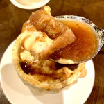 3rd. BAR&GRILL RESTAURANT - チーズの中に沢山のオニオンとフランスパン