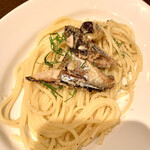 3rd. BAR&GRILL RESTAURANT - 秋刀魚と茄子のオイルスパゲッティーニ1300円税込