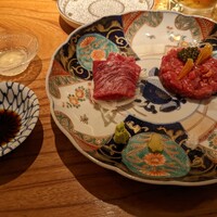 東京肉しゃぶ家 - 但馬玄 特選赤身お刺身 ハーフ・タルタルドライフルーツキャビアハーフ
