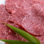 焼肉 乙ちゃん - 本物だからこその肉艶わかりますか？？鏡の様な断面です。