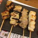 Yakitori Chikuzenya - ぼんじり、ねぎま、せせり、大山どりささみ