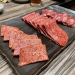 焼肉 ジャンボ - 