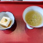 AQUA DINING CAFE 瓢黎 - 蕪の摺り流し(温)とクリームチーズ豆腐