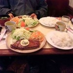 幸 - ランチステーキ(^^)