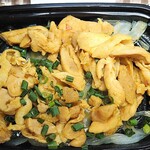 フォーハノイマルシェ - 鶏肉のレモングラス炒め420円