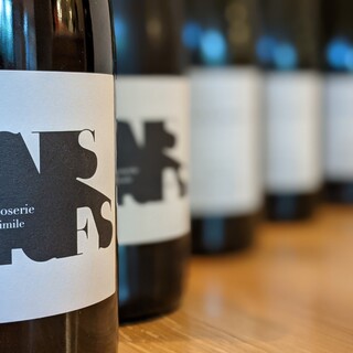 ミシュラン二つ星出身のソムリエが選ぶ1000種類以上のワイン