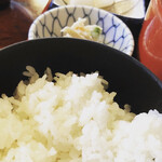 いせ源 -  ご飯と味噌汁