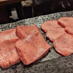 焼肉ホルモン 新井屋 渋谷 - 