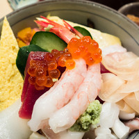 百万石 - ちらし丼1200円 