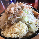 ラーメン二郎 - にんにくマシマシ・脂マシマシ。