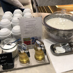 Style Kitchen - おすすめのヨーグルトとハチミツ