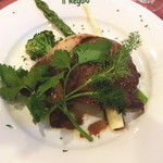Iru Regaro - メインの肉料理