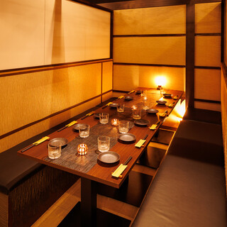 Enjoy a completely private room ♪ Banquets for 2 to up to 160 people are also available ◎
