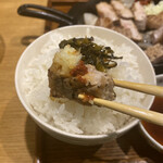 豚ステーキ十一 - 辛みそとわさびおろしは両方乗せて頂きます