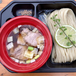 ヨコクラストアハウス - 昆布水の醤油つけ麺　900円(つけ麺博)