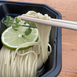 ヨコクラストアハウス - 昆布水の醤油つけ麺　900円(つけ麺博)