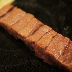 鳥茂 - 豚レバー串。塩でさっぱりしていて焼き加減も素晴らしい。