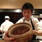 神保町 傳 - こう見ると結構ドヤ顔ですね～～。（笑）