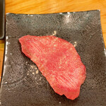 Tachigui Yakiniku Jiroumaru - 