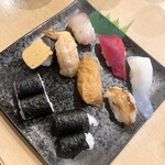 魚さかな - にぎり寿司（1100円）