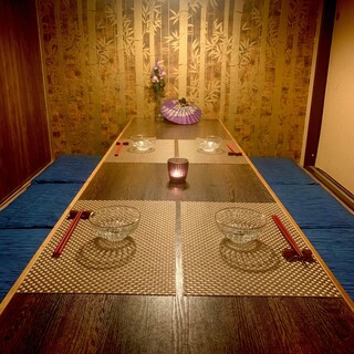 2名様~10名様
完全個室
掘りごたつ
喫煙可