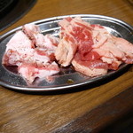 焼肉×食べ放題 南大沢 にひゃくてん - 牛バラカルビとホルモン