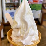 山田養蜂場お菓子工房 ぶんぶんファクトリー - 