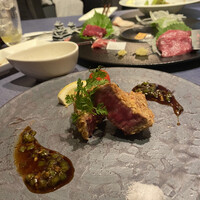 馬刺しと焼き鳥 グルマン三年坂 - 