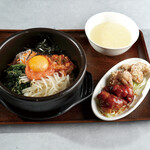 Bibimbap and fried chicken set (includes soup and Small dish)