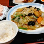 Shisen Saien - 焼きそば定食！８２０円です